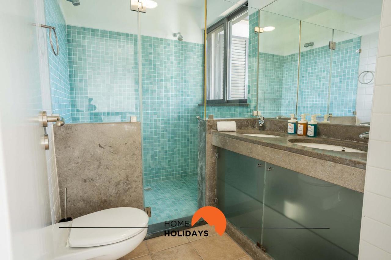 Hébergement de vacances #111 Ocean View By Holidays *